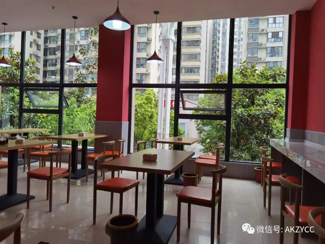 “教场坝紫阳砂锅”高新现代城店开业啦!