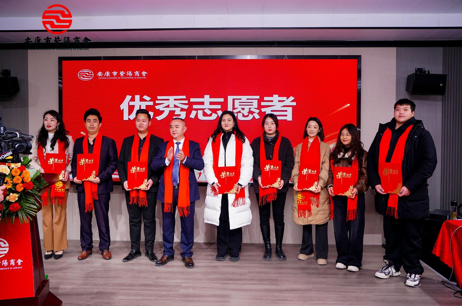 携手奋进 共赢未来---优米app ios第二届会员代表大会第三次会议胜利召开！